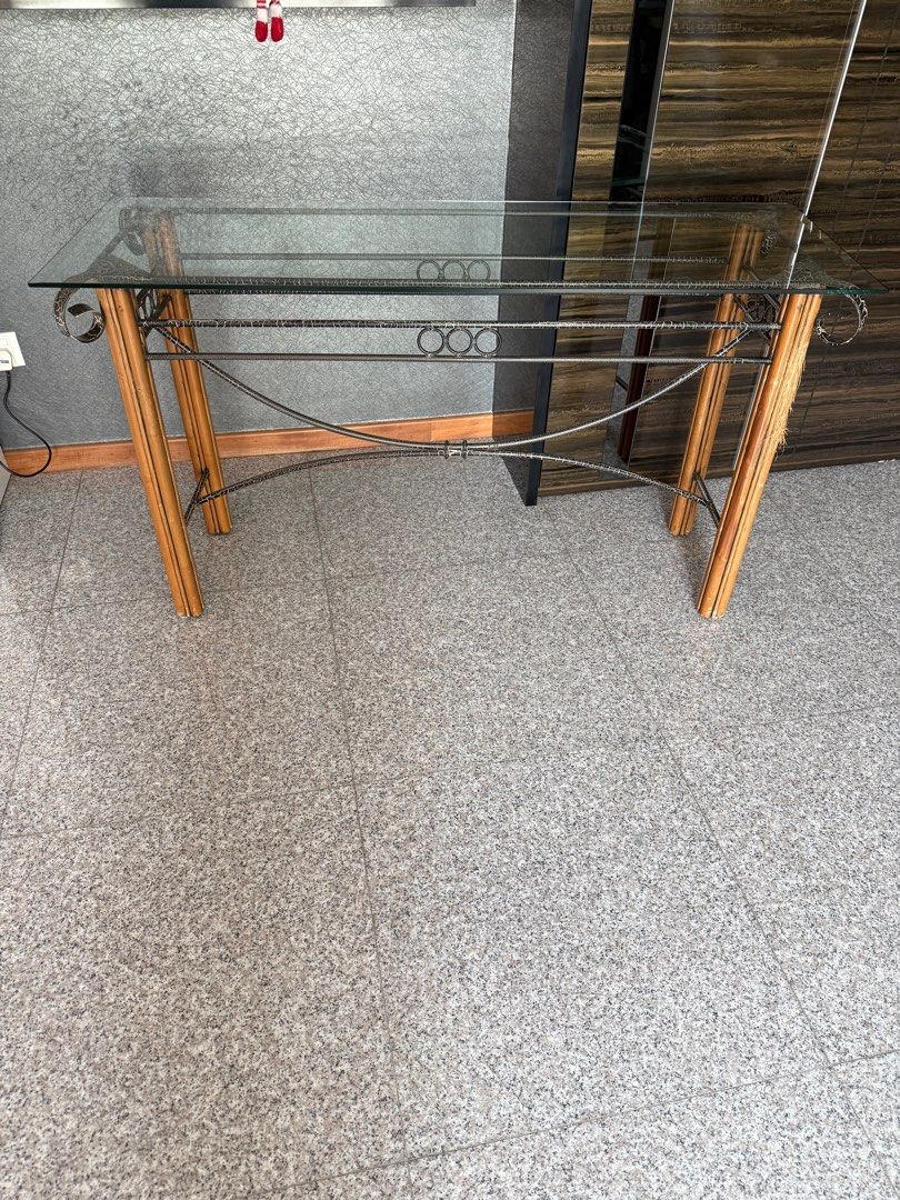 Side table (Category: Tables & Sets) located in Singapore. Submitted by akamisaki (Listing ID 1344768499, Image 1). Description: Giving away, please take note of the cat scratching the side of one of the table stand. Please arrange for own transport / self collect at my house between eunos and marine parade mrt station. .