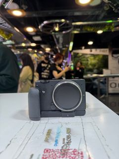 （分類：）位於 。 由 dtrade203 提交（商品編號 1344794381，圖片 1）。簡介： 。