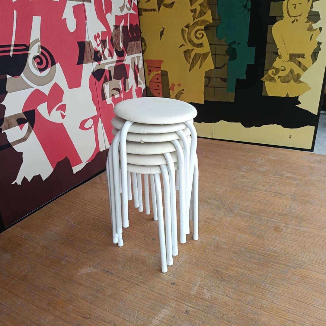 Stackable stool (Category: Chairs) located in Quezon City. Submitted by matetdevis13 (Listing ID 1344885996, Image 2). Description: Stackable 6pc Stool Price: 3,500 for 6 D12.5 x H17.5 In good condition Code ALY B14-E61.