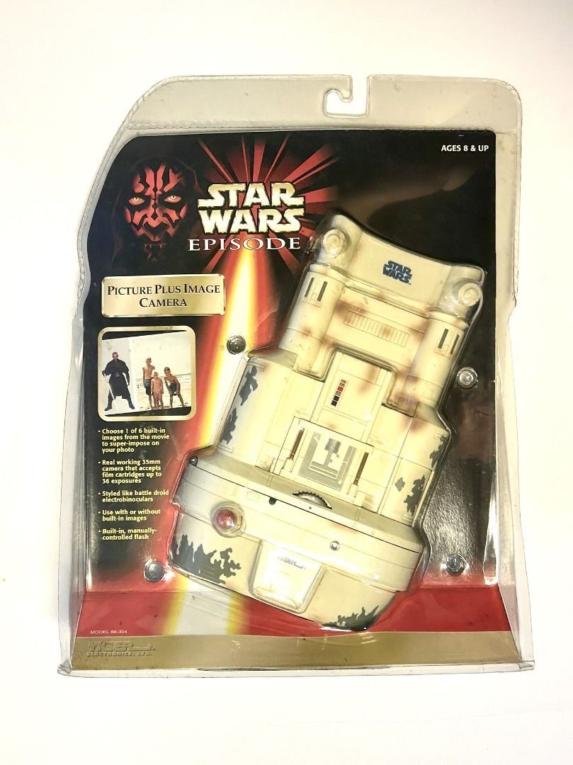 Star Wars Camera (Category: Vintage Collectibles) located in Singapore. Submitted by tomatoes101 (Listing ID 1344912821, Image 1). Description: Star Wars Camera. Item still in original packing. Never opened. Never used. Packaging has aged. Must be at least 20 years old. In-person transaction at Dover MRT. .