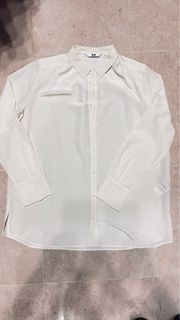 全新Uniqlo 奶黃色恤衫 light yellow shirt64201445040129110