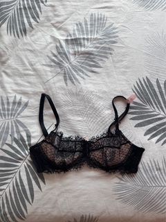 (Category: ) located in . Submitted by justsomeclothes (Listing ID 1344786083, Image 1). Description: .