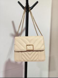 100 affordable voir For Sale Bags Wallets Carousell Malaysia