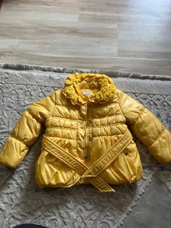 (Category: ) located in . Submitted by prettypiecesforpreloved (Listing ID 1344831851, Image 1). Description: .