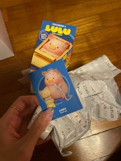 (Category: ) located in . Submitted by closetplease (Listing ID 1344879807, Image 1). Description: .