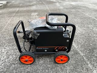 （分類：）位於 。 由 rolandch 提交（商品編號 1346591372，圖片 1）。簡介： 。