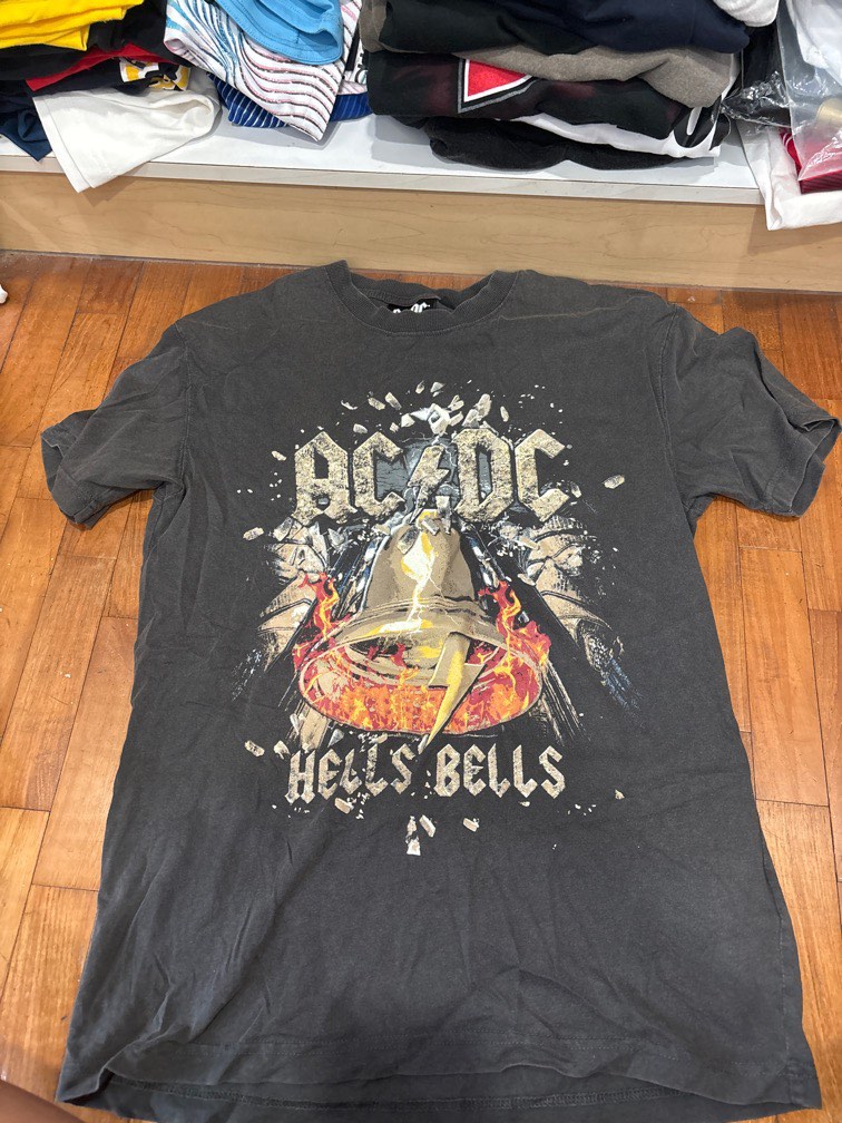 AC/DC shirt, Men's Fashion, Tops & Sets, Tshirts & Polo Shirts on Carousell