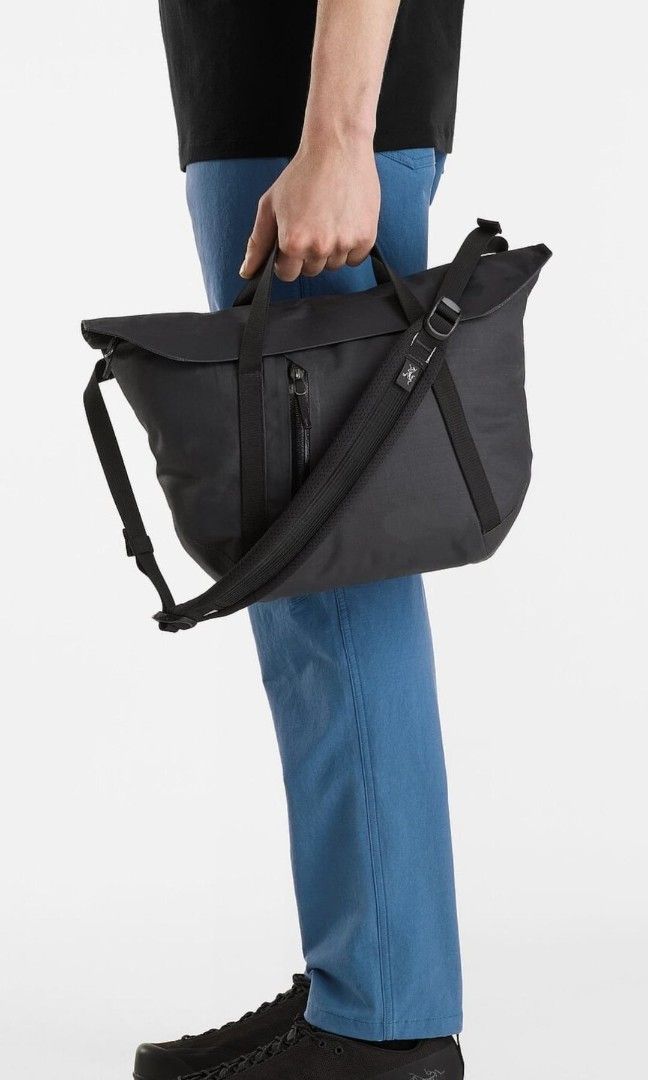 Arc'teryx Granville 10 homage Courier Bag, Men's Fashion, Bags