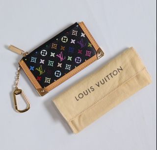 (Kategori: ) berada di . Dikirim oleh natalie_authenticpreloved (ID iklan 1346559358, Gambar 1). Deskripsi: .