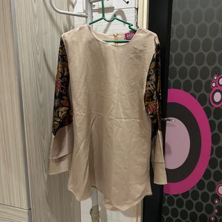(Category: ) located in . Submitted by shopper130999 (Listing ID 1346592877, Image 1). Description: .
