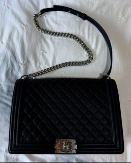 (Category: ) located in . Submitted by forevermum61 (Listing ID 1346623111, Image 1). Description: .