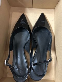(Category: ) located in . Submitted by pret-a-shop (Listing ID 1346607950, Image 1). Description: .