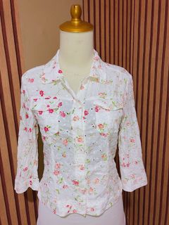(Kategori: ) berada di . Dikirim oleh prelovedlayoona_ (ID iklan 1326950672, Gambar 1). Deskripsi: .