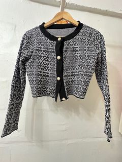 (Category: ) located in . Submitted by miyaa.stores (Listing ID 1346556911, Image 1). Description: .
