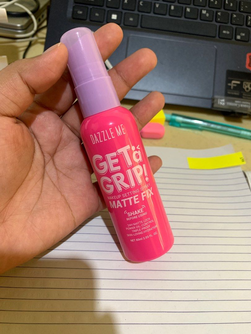 Dazzle Me Matte Fix Setting Spray (Category: Makeup) located in Batac City. Submitted by dycluttersthings (Listing ID 1346542987, Image 1). Description: bought for Php199 thrice lang nagamit MOD: JNT/LBC MOP: GCASH/MAYA **buyer shall shoulder the sf.