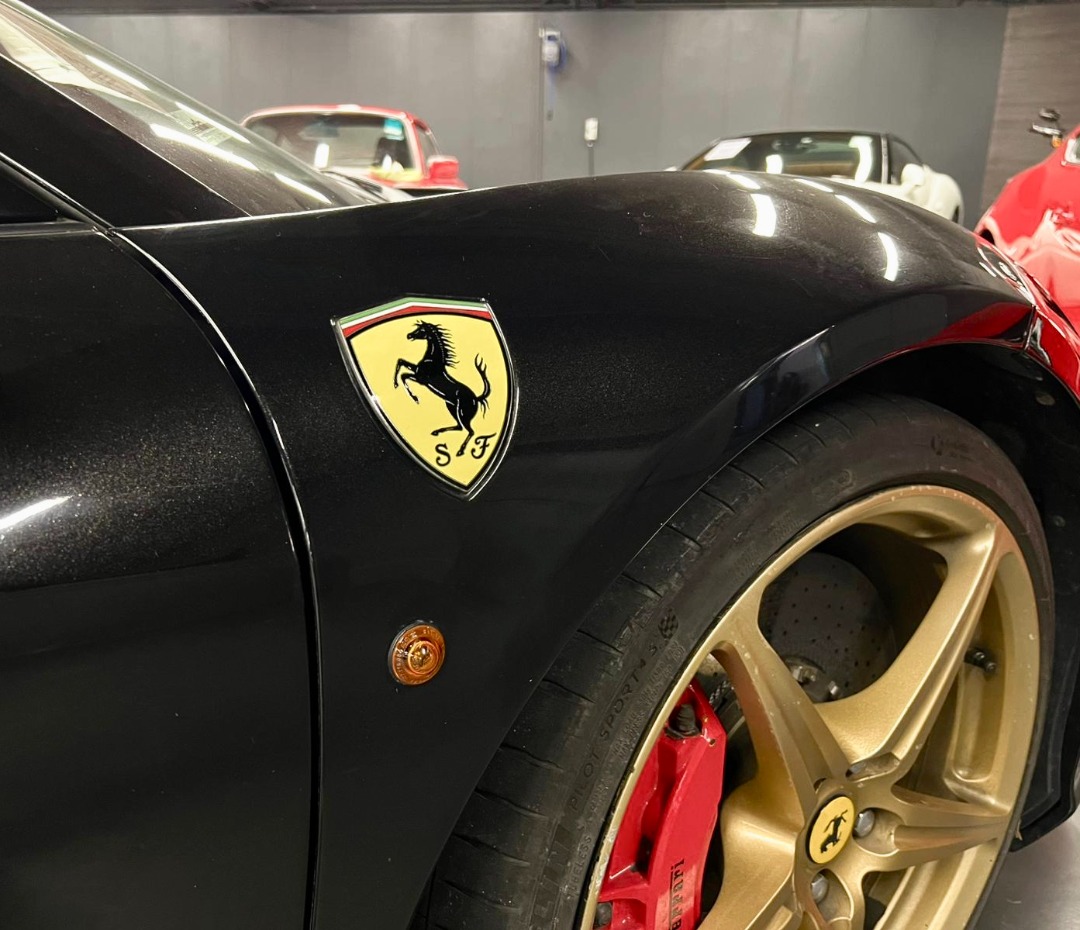 Ferrari 458 SPIDER Auto62866876304899112