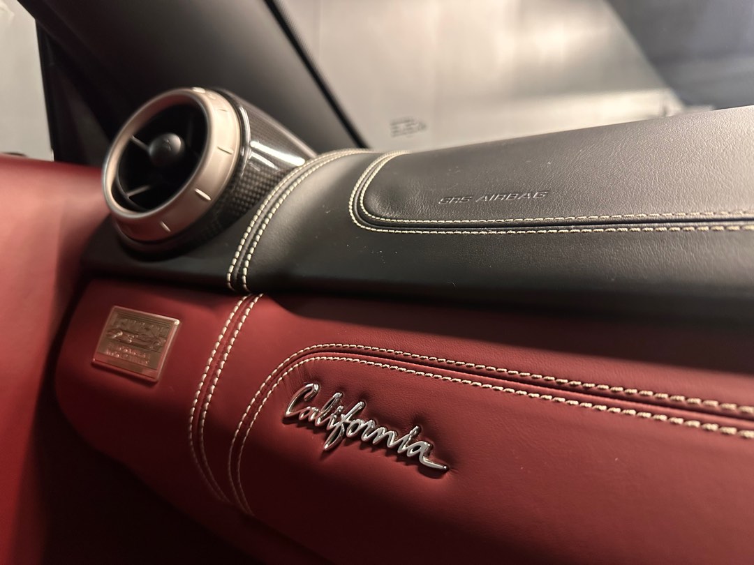 Ferrari California 4.3 (A)62866876536194112