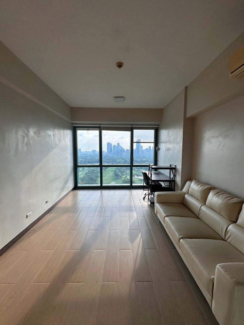For Rent 2Br @ 8 Forbestown BGC (Category: Apartments & Condos) located in Makati City. Submitted by donangelob (Listing ID 1346622559, Image 2). Description: Please read: *No Brokers / No Sales Agents* *Direct Tenants Only* For Rent 2 Bedroom 2 Toilet & Bath 1 Parking (B2-63) Semi-furnished *Nearby Commercial Araa * Facing Manila Golf Club *Pet allowed *Mid-Floor *Willing to change brand new Ac *Minimum: 2 yrs rent #Sept2026 -——— .