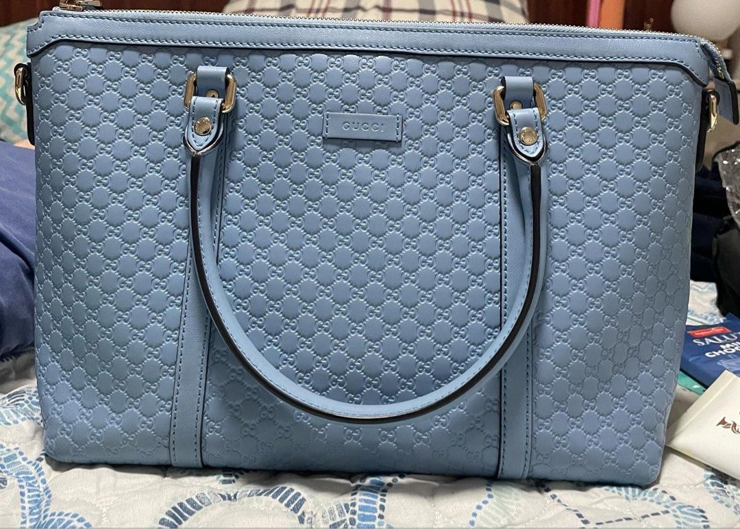 Gucci Leather handbag/sling (Category: Luxury Bags & Wallets) located in Cabuyao City. Submitted by honaluli (Listing ID 1346627582, Image 1). Description: Guccisima Leather handbag/sling Like new With dustbag and card Last price ₱28K.