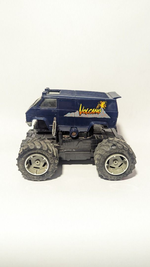 Kenner M.A.S.K. VOLCANO GMC Van with action figures American 1985 TV ...