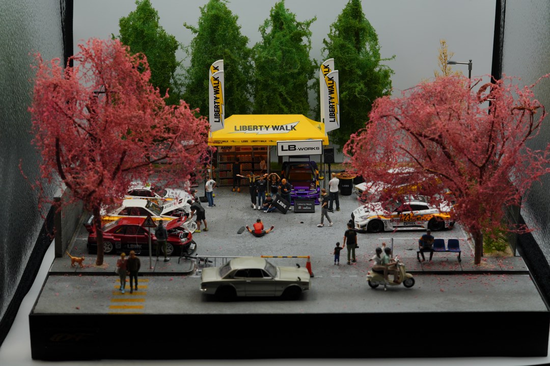 LBWK SPHERE LIGHT Event Diorama Set (Scale 1:64), Hobbies & Toys, Toys ...