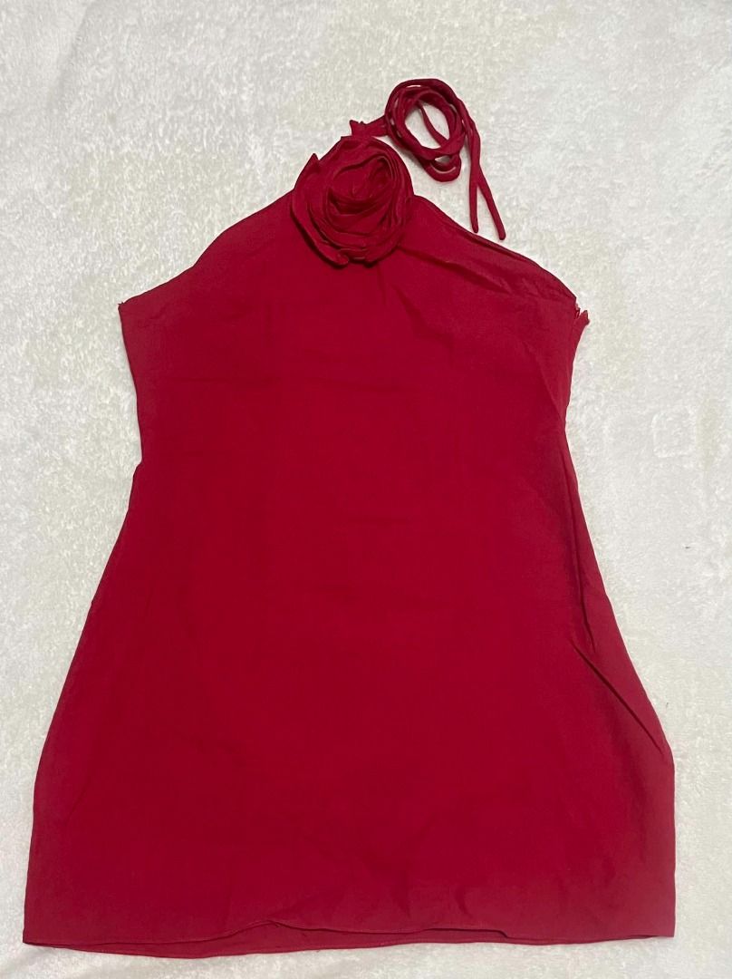 LeBranche Rosie Dress (Red) (Category: Dresses) located in Makati City. Submitted by mishax (Listing ID 1346594291, Image 2). Description: - Shipping fee covered by the buyer. Strictly no return policy. Please check photo for the accurate measurement of the clothing. - Can fit to xs-m frame. 💵 PAYMENT 💵 ~ GCash only ~ No cash on delivery 📦 SHIPPING 📦 ~ GogoXpress (nationwide) ~ Grab/Lalamove (Metro Manila only).