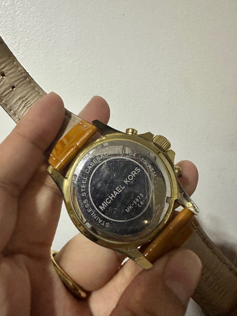 MK watch (Category: Women's Watches) located in Manila. Submitted by megsty (Listing ID 1346668354, Image 2). Description: Mk watch leather strap .