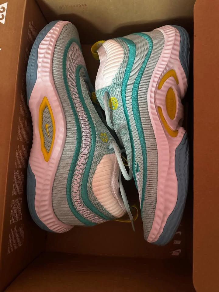 nike cosmic unity 3 (Category: Sneakers) located in Dasmarinas. Submitted by clydegallo40531 (Listing ID 1346646934, Image 2). Description: only used once and original po yan not top grade or ua pairs.