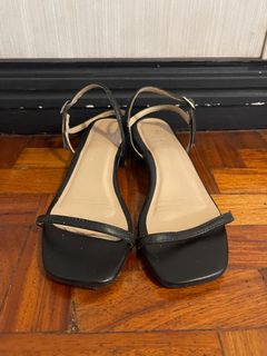 (Category: ) located in . Submitted by shopat_macys (Listing ID 1346516865, Image 1). Description: .