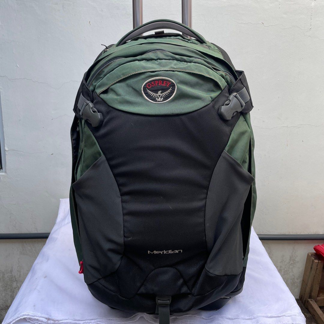 north face borealis backpack grey The Trail petra Size:R has articulated shoulder straps GUESS Mini Backpack in