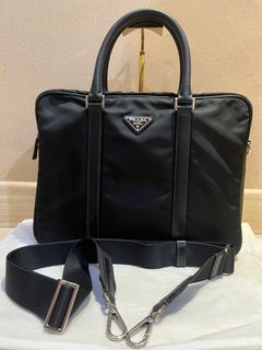(Kategori: ) berada di . Dikirim oleh luxbags_corv (ID iklan 1346623217, Gambar 1). Deskripsi: .