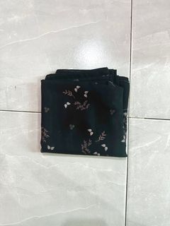 (Category: ) located in . Submitted by jiyukyeom (Listing ID 1346574930, Image 1). Description: .