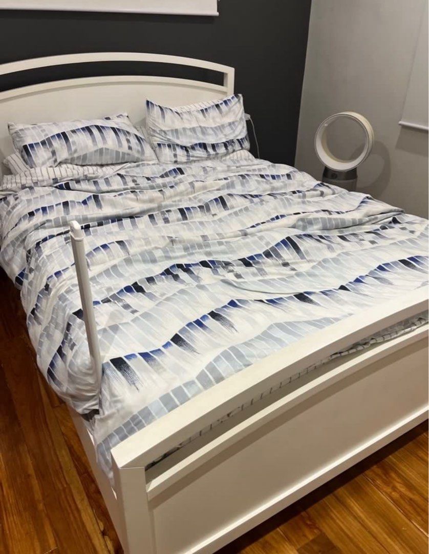 Queen Size Bed Frame (Category: Bed Frames & Mattresses) located in Pasay City. Submitted by declutter1130 (Listing ID 1346666608, Image 1). Description: Edit July 2026: Still Available! Queen Size Bed Frame for sale Again, bed frame. Bed frame. Not comes with the mattress Location: Tiaong Quezon / Southern Luzon.