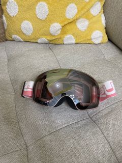 （分類：）位於 。 由 chowwlam 提交（商品編號 1346622977，圖片 1）。簡介： 。