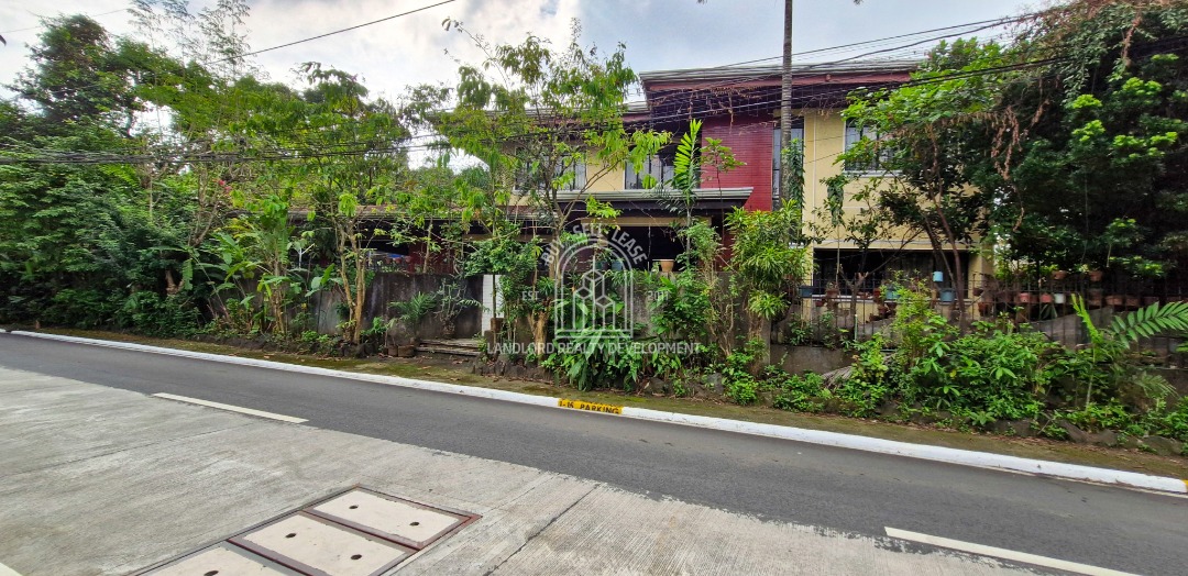 (Category: ) located in . Submitted by james.seva.landlord.realty (Listing ID 1346505335, Image 1). Description: .