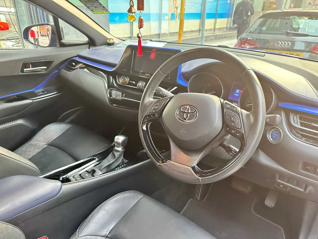 Toyota CHR HYBRID Auto62863128317057113