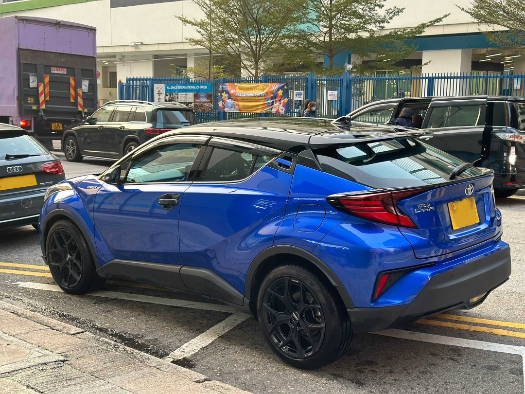 Toyota CHR HYBRID Auto62863128317057112