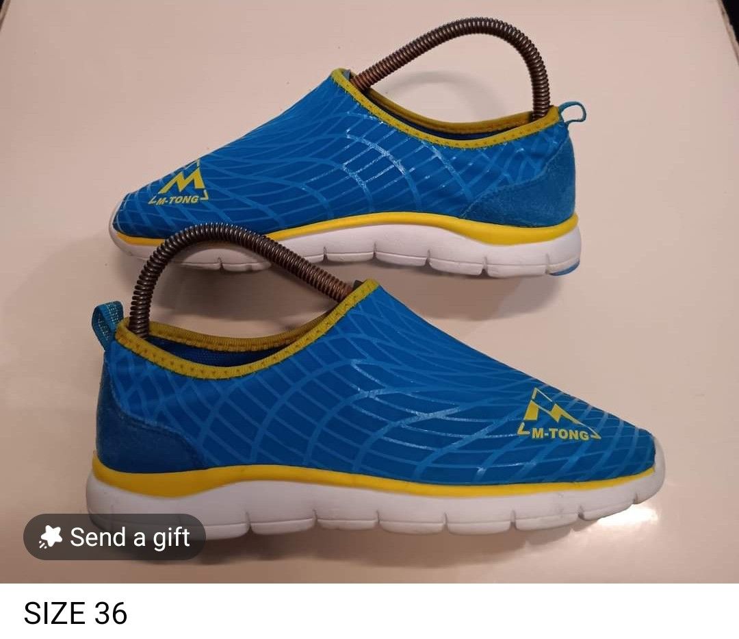 UKAY SHOES (Category: Sneakers) located in Dauis. Submitted by udenglegaspi (Listing ID 1346588486, Image 1). Description: UKAY SHOES.
