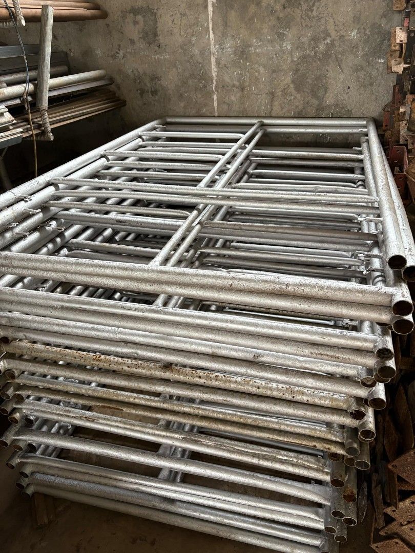 USED SCAFFOLDING SET FOR SALE (Category: Construction & Building Materials) located in Valenzuela. Submitted by elizabeth.nietes (Listing ID 1346617923, Image 1). Description: USED SALE ‼️USED SALE ‼️ 💯 USED SCAFFOLDING SET SCH 20/40 SET INCLUSION 2 HFRAME 2 CROSSBRACE 4 JOINTPINS REKTA TAYO SA PAGAWAAN PRICE STARTS @ 1,500 / SET 🤙 TARA USAP TAYO SABAY DEAL ALSO AVAILABLE STEEL PLANKS LADDER CASTER WHEEL FOR ORDERS OR INQUIRY CALL / PM/ VIB..ER