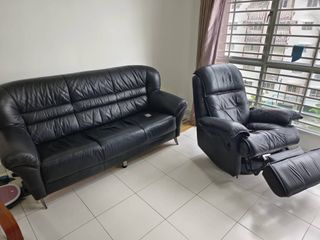 (Category: ) located in . Submitted by mintshung2 (Listing ID 1346750421, Image 1). Description: .