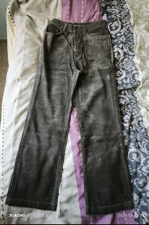 90%新Bossini碳灰色燈芯絨厚身長褲64226813441410110