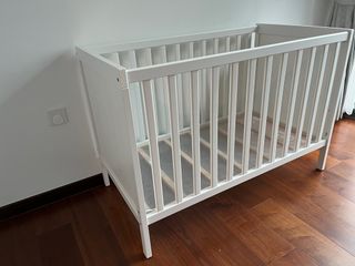 (Category: ) located in . Submitted by ann63434 (Listing ID 1346808751, Image 1). Description: .