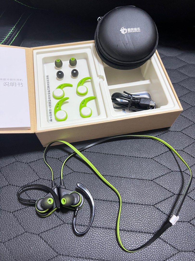 BN sport earphone-dual color