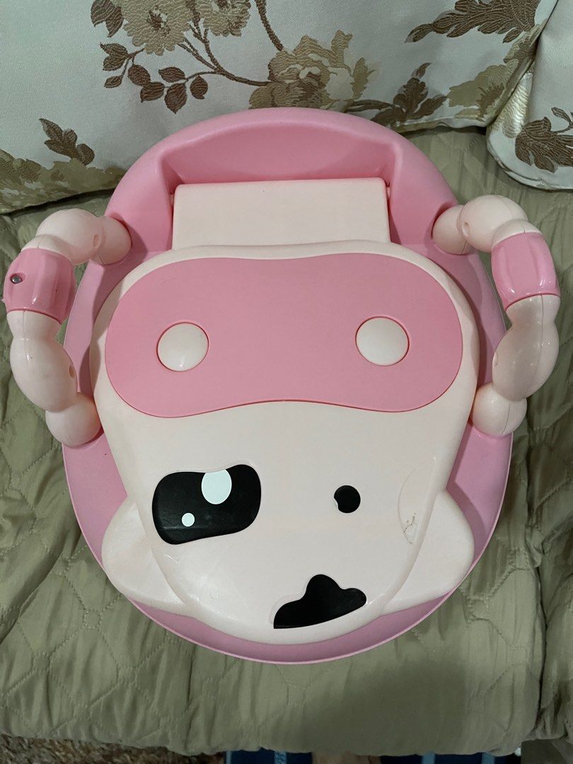 Brand New Potty Train (Category: Toilet Training) located in Mandaluyong City. Submitted by flyingmommaa (Listing ID 1346866738, Image 1). Description: never been used.