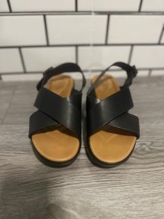 (Category: ) located in . Submitted by shazniazu (Listing ID 1346861738, Image 1). Description: .