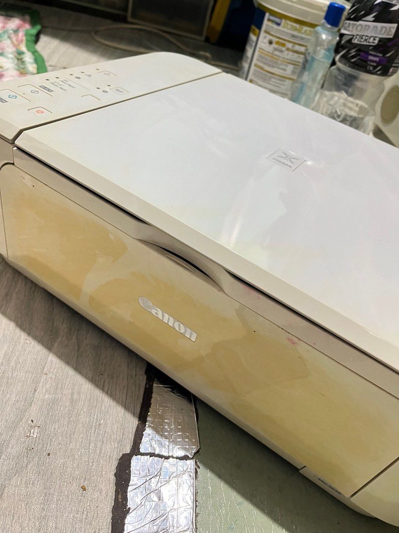 CANON PIXMA MG3640 (Category: Printers, Scanners & Copiers) located in Taguig. Submitted by zshels (Listing ID 1346732438, Image 2). Description: CANON PIXMA MG3460 details: - working - wireless printing - wifi - scanner issues: - no cord - no cartridge - no ink MOP: - gcash LOC: 📍 marikina city - can do meet-ups COURIERS: - lalamove/j&t.