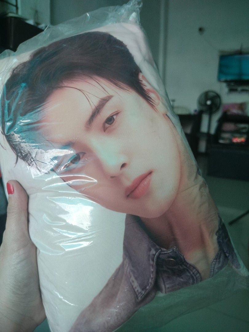 Cha Eun Woo pillow Korean Merchandise (Category: K-Wave Merchandise) located in Valenzuela. Submitted by binibenasa_tindahan (Listing ID 1346751267, Image 2). Description: On hand — Cha Eun Woo pillow 💋🧡 🌸 ₱130 each 🌸 8 x 11 inches __________________ SHIPMENT Location: Valenzuela City 🌸 Lalamove ➖ pay now, same day delivery 🌸 J & T ➖ pay now, ship out next day Item amount + delivery fee.