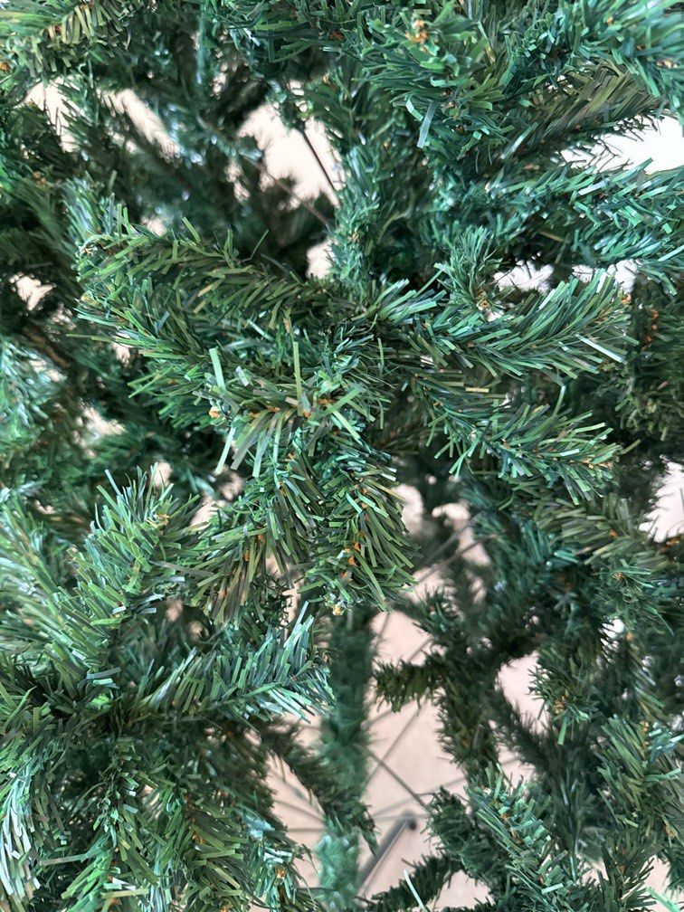 Christmas Tree65075509107203112