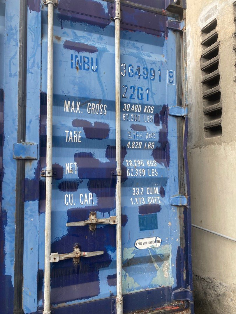 CONTAINER VAN 20FT USED GOOD CONDITION LOCATED IN VALENZUELA (Category: Industrial Equipment) located in Manila. Submitted by biesis08 (Listing ID 1346680197, Image 1). Description: CONTAINER VAN 20FT USED BUT GOOD CONDITION VALENZUELA AREA .