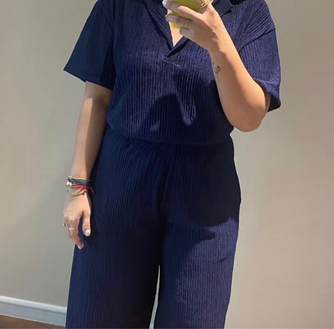 Coords Plus Size (Category: Sets or Coordinates) located in Las Pinas. Submitted by alxstronger (Listing ID 1346845153, Image 1). Description: Only used one Coords set of top and pants Delivery c/o buyer Las Piñas.